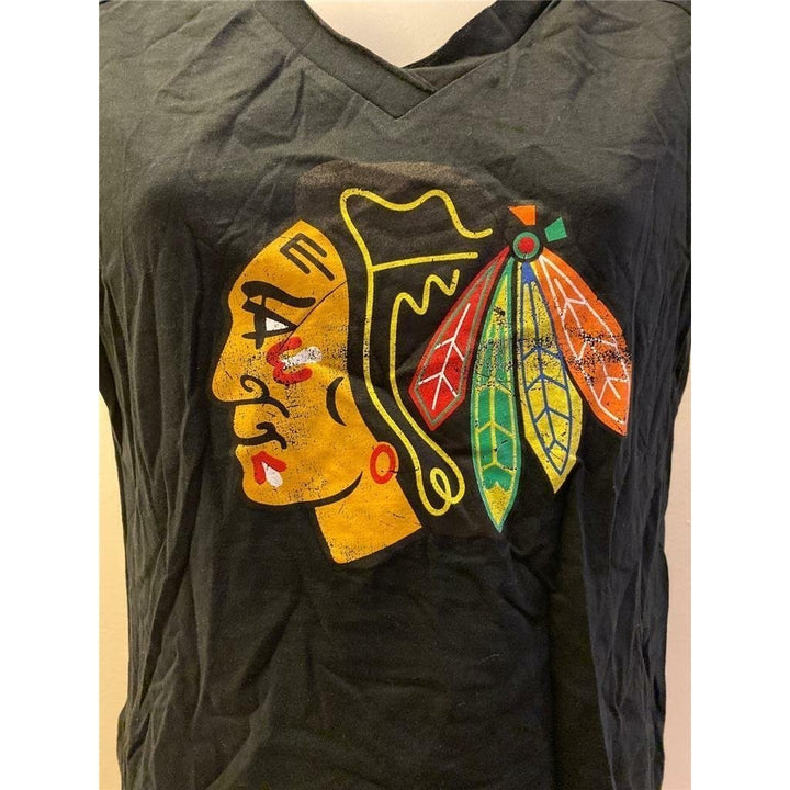 Chicago Blackhawks Womens Size S Small Black Shirt Image 3