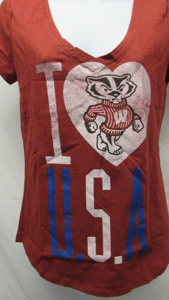 Wisconsin Badgers Womens "I Heart USA" Size S Small Red V-Neck Shirt Image 3