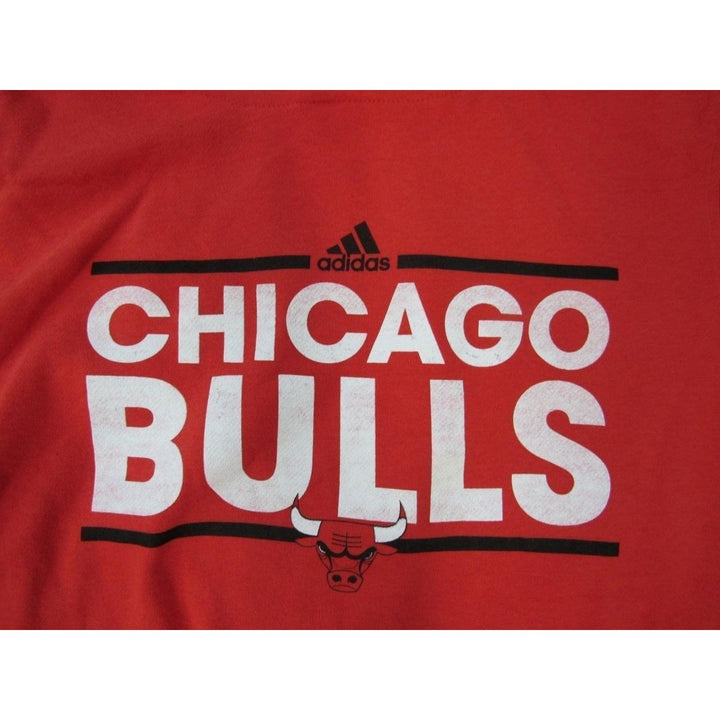 Chicago Bulls Youth Size XL XLarge (18) Adidas Red Hoodie Image 3