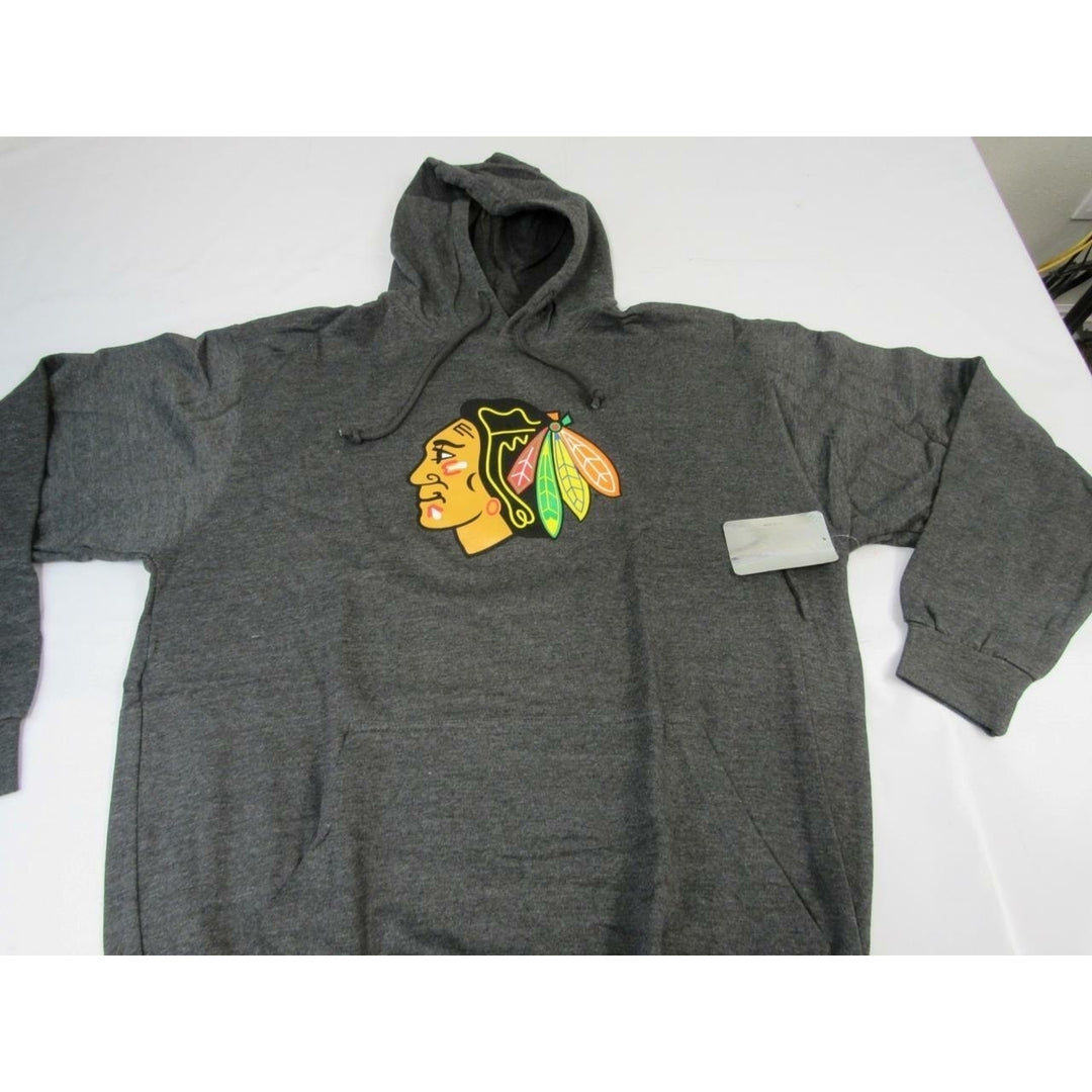 Chicago Blackhawks Mens Size XLarge XL-Tall Gray Majestic Hoodie Image 3