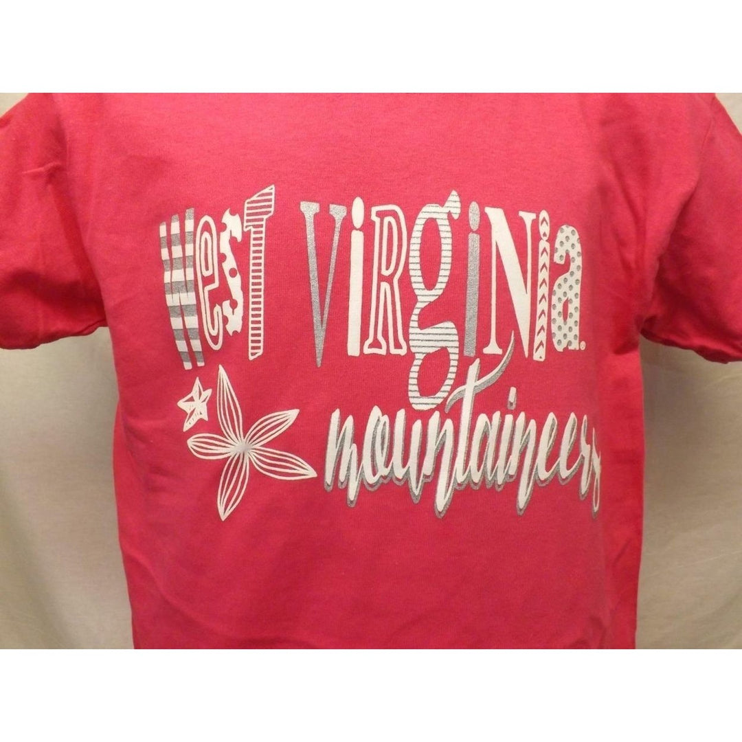 West Virginia Mountaineers YOUTH Size XS X-Small Pink Shirt Image 3