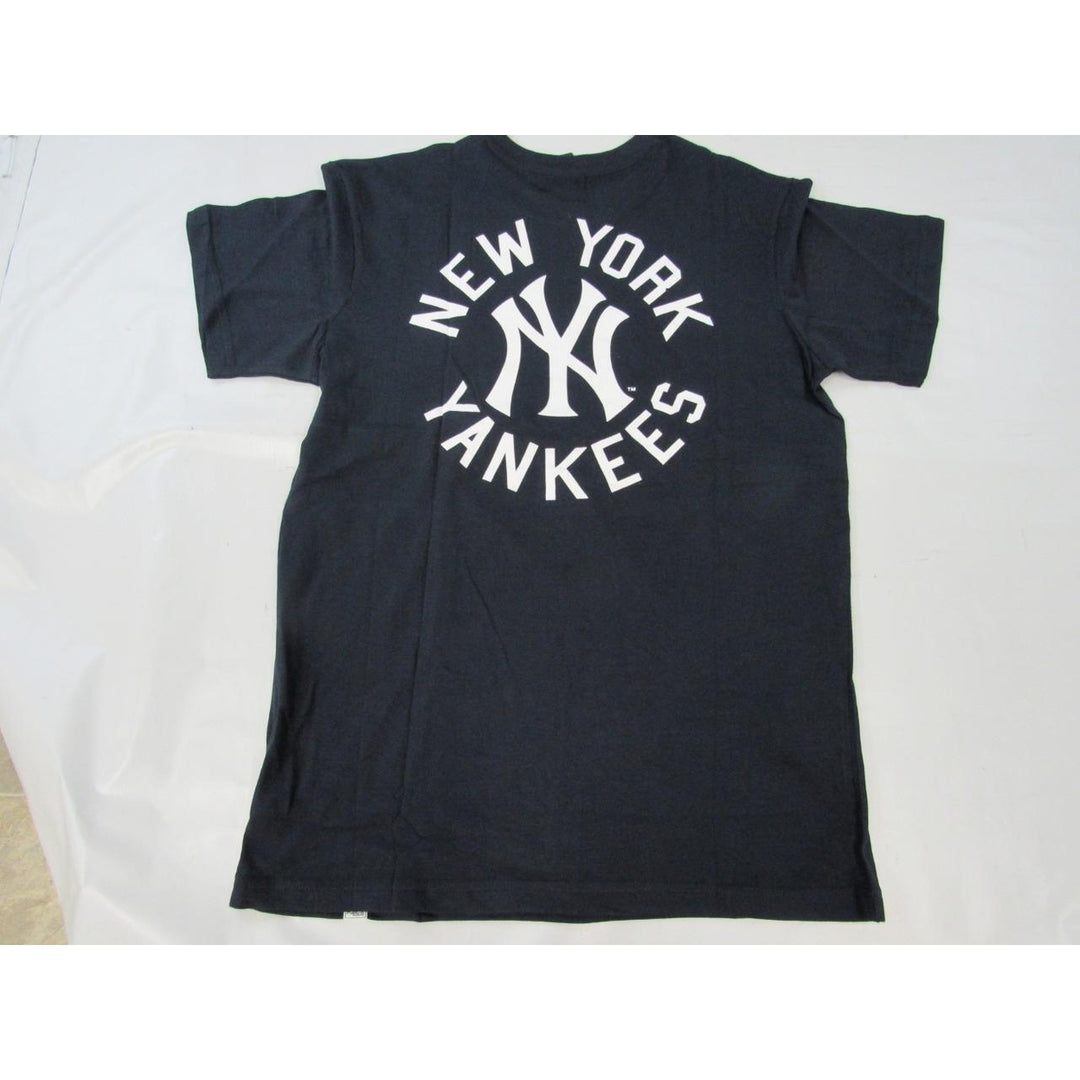 York Yankees Mens Size M Medium Blue Majestic Shirt Image 4