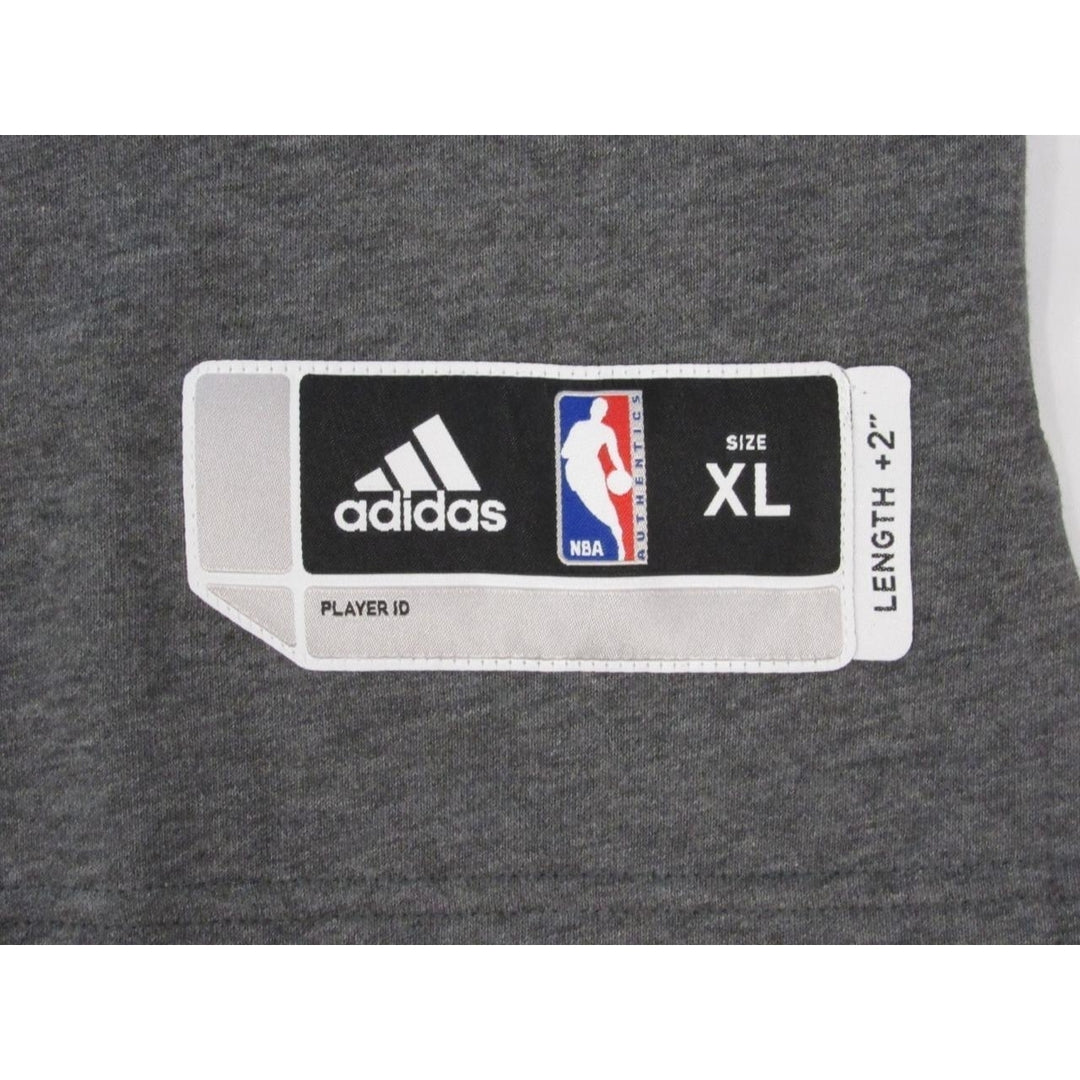 Los Angeles Clippers Mens Size XL+2 XLarge+2 Adidas Gray V-neck Sweatshirt Image 4