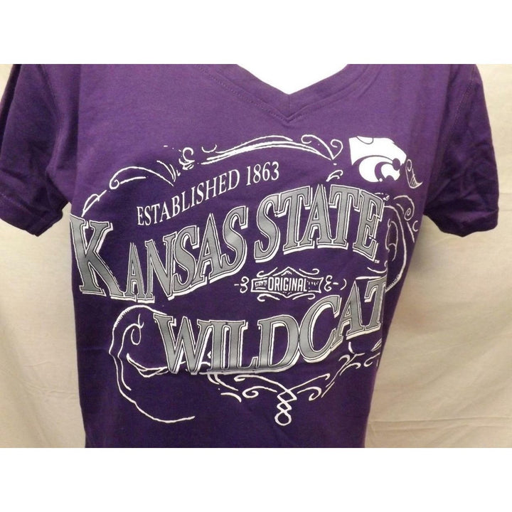 Kansas State Wildcats est.1863 Womens Size M Medium Purple V-Neck Shirt Image 2