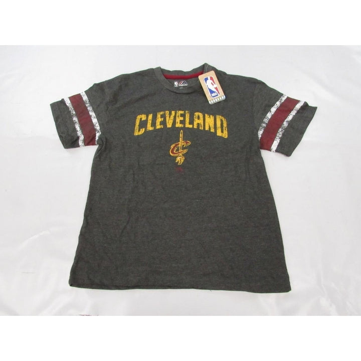 Cleveland Cavaliers Mens Size L Large Gray Majestic Shirt Image 1