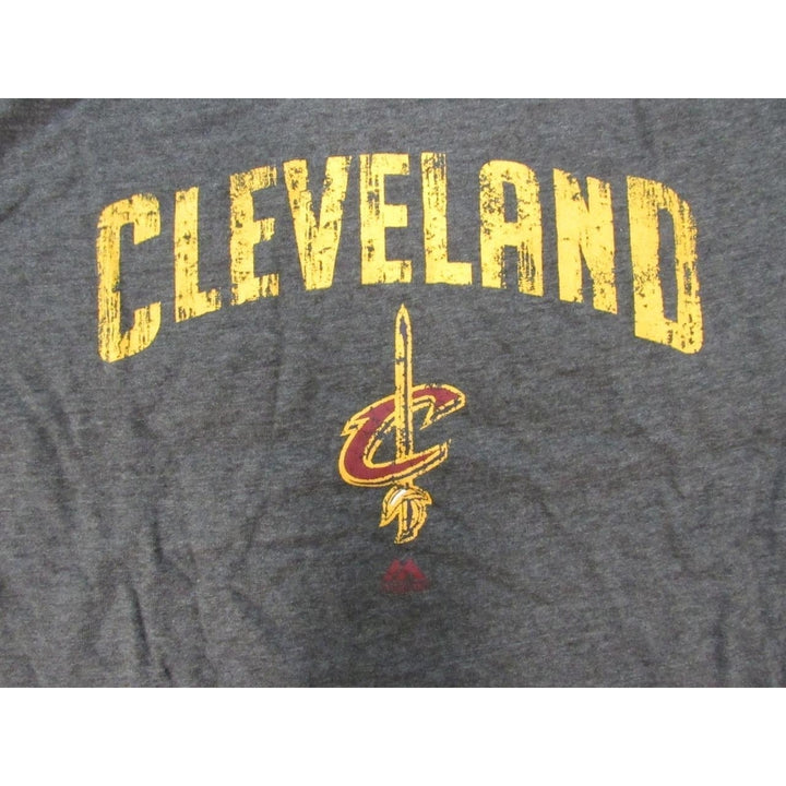 Cleveland Cavaliers Mens Size L Large Gray Majestic Shirt Image 3