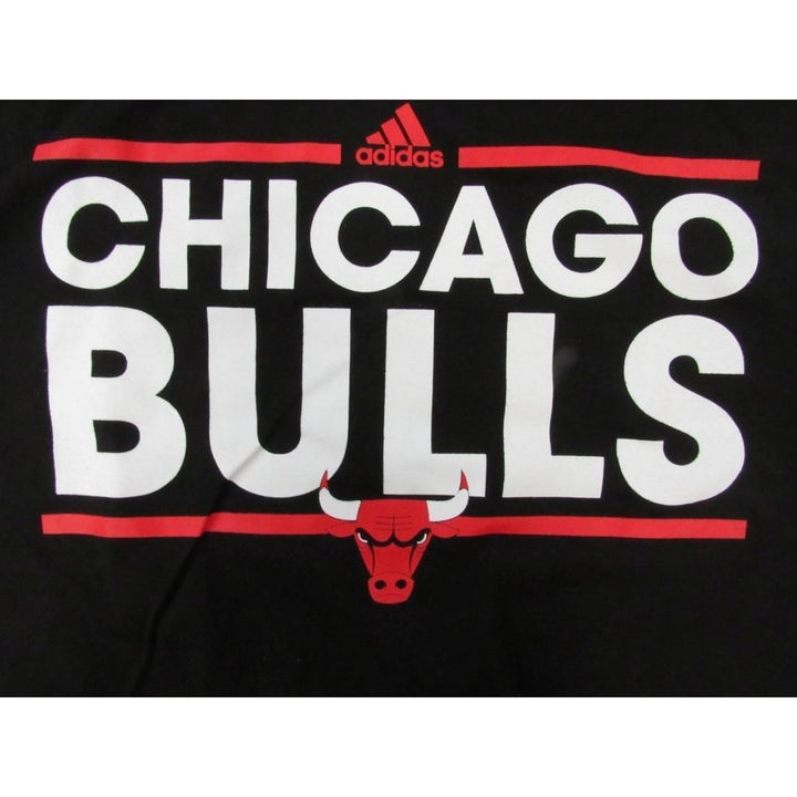 Chicago Bulls Mens Size L Large Adidas Black Long Sleeve Shirt 24 Image 2