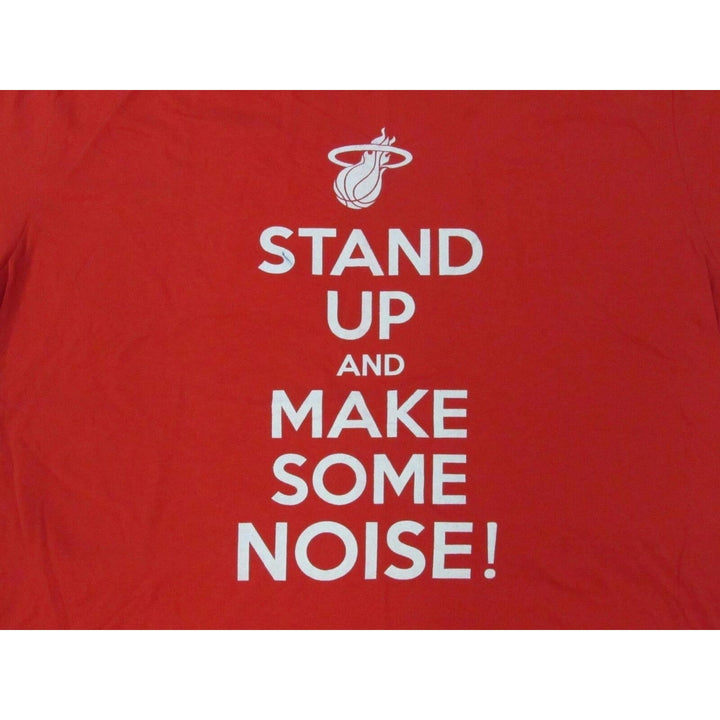 Miami Heat Stand Up And Make Some Noise! Mens Size 2XL 2XLarge Red Shirt Image 3