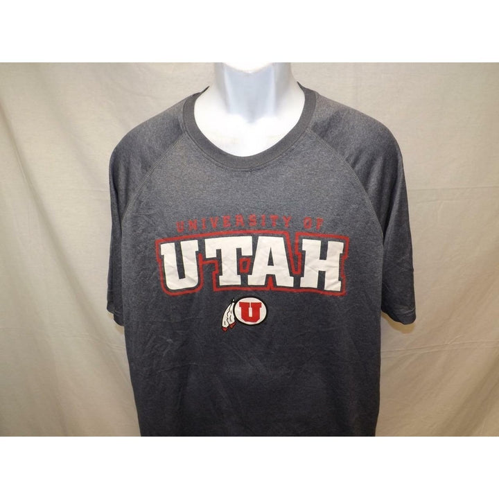 Utah Utes Mens Size XL XLarge Performance Polyester Gray Shirt Image 4