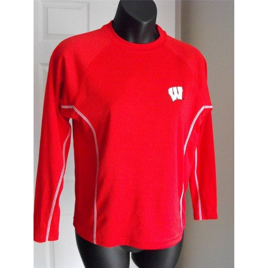 WISCONSIN "W" YOUTH MEDIUM (M) T-SHIRT BY J.AMERICA 56ND Image 1