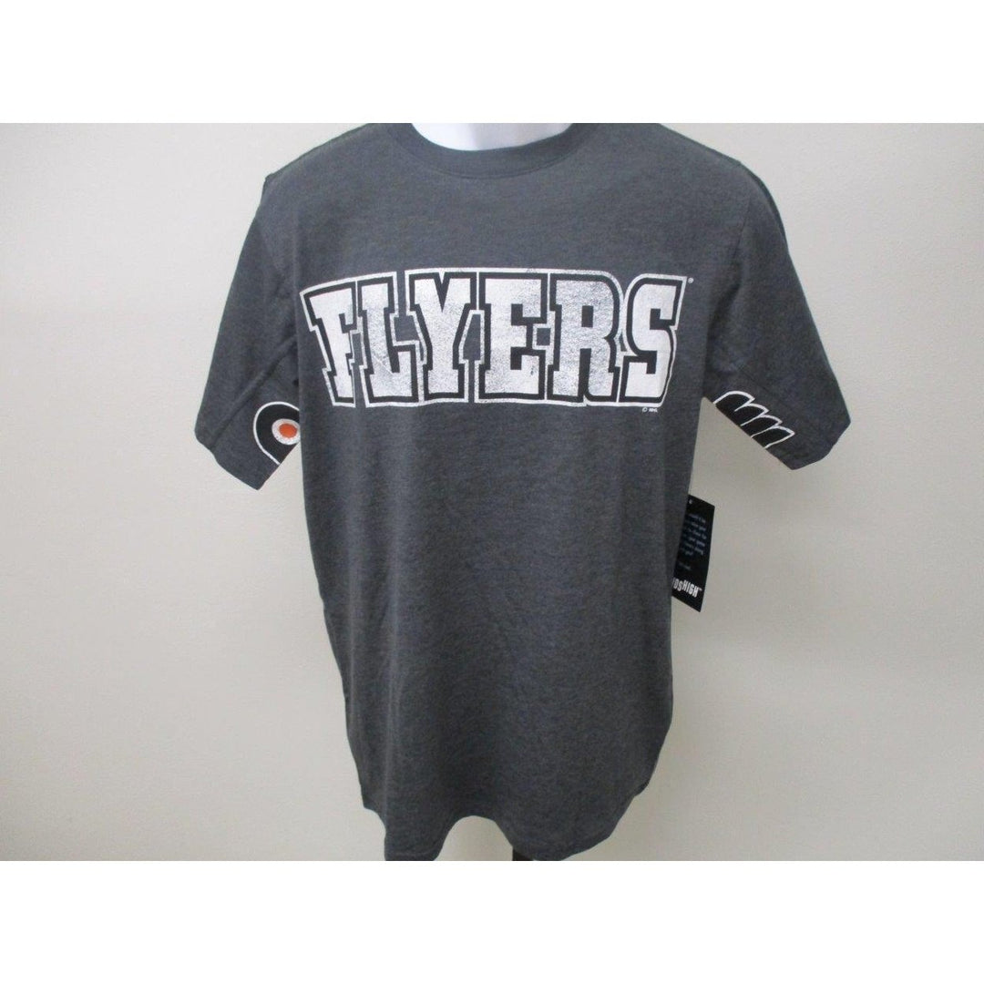 Philadelphia Flyers Men Size S Small Gray Shirt MSRP 33 Image 2