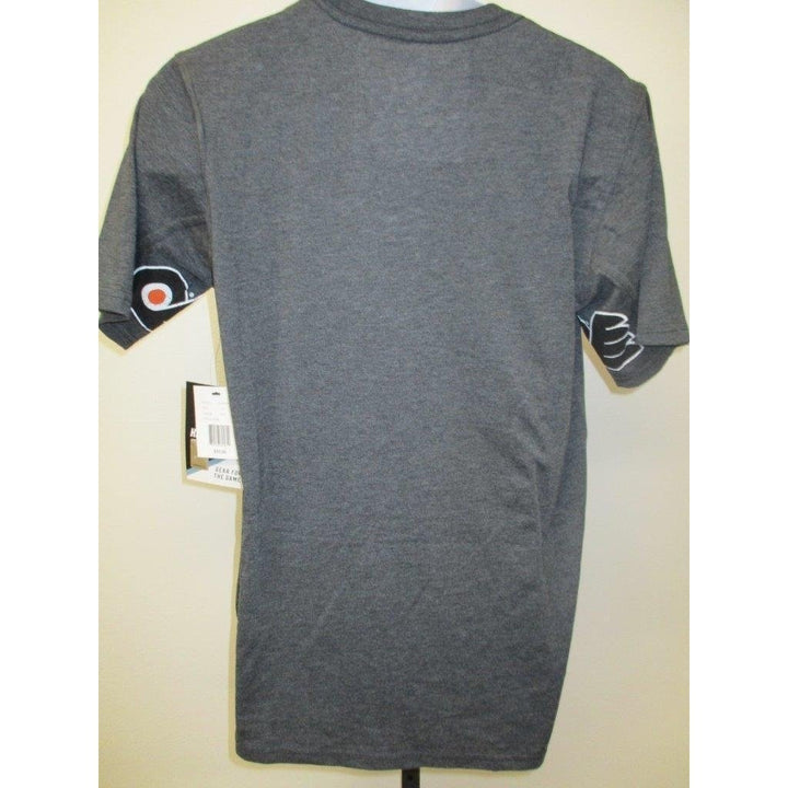 Philadelphia Flyers Men Size S Small Gray Shirt MSRP 33 Image 3