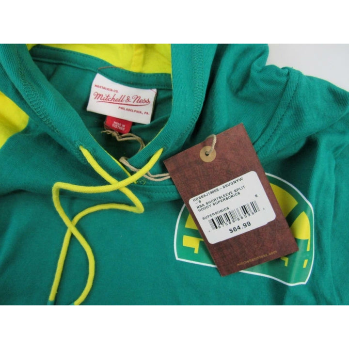 Seattle Supersonics Mens Size S Small Yellow Green Mitchell and Ness Hoodie Shirt Image 2