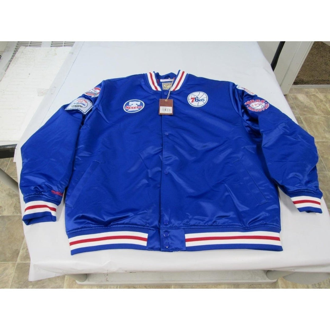 Philadelphia 76ers Mens 4XL Mitchell and Ness Heavy Satin Snap Jacket 175 Image 3