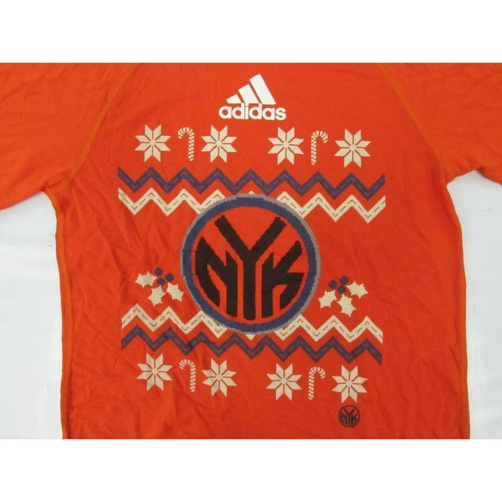 York Knicks Christmas Themed Mens Size S Adidas Climalite Orange Shirt Image 3