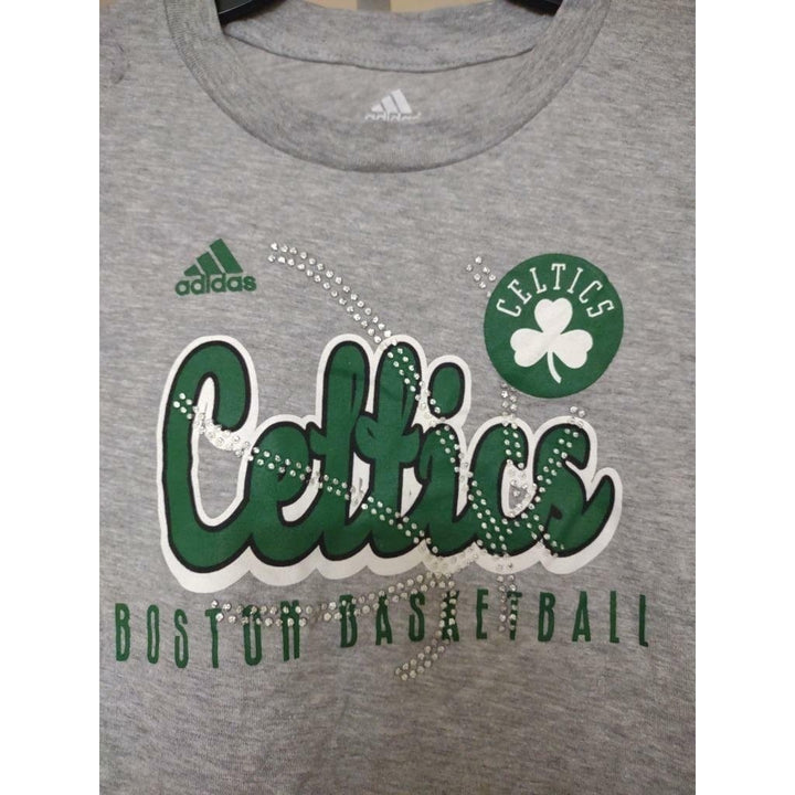 -Minor Flaw Boston Celtics Youth Girls Size L 14 Gray Adidas Shirt MSRP 25 Image 2