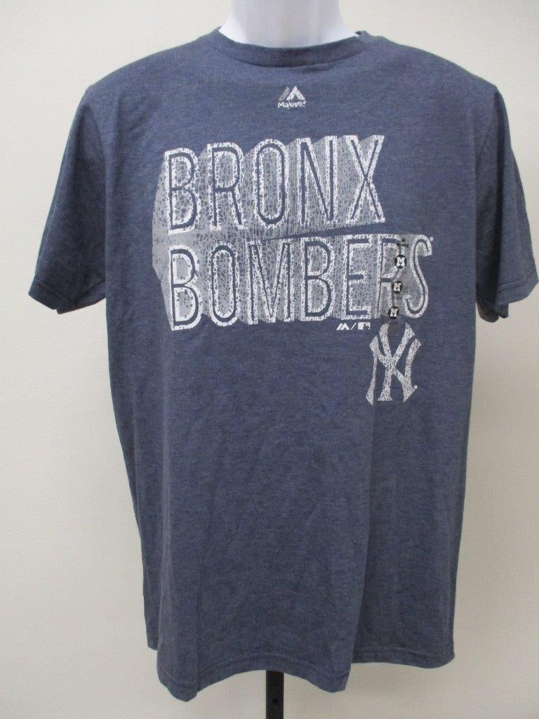 York Yankees Mens Size M Medium Gray Shirt MSRP 26 Image 1