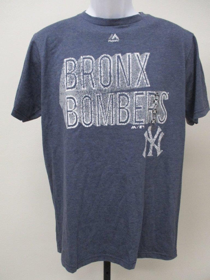 York Yankees Mens Size M Medium Gray Shirt MSRP 26 Image 1