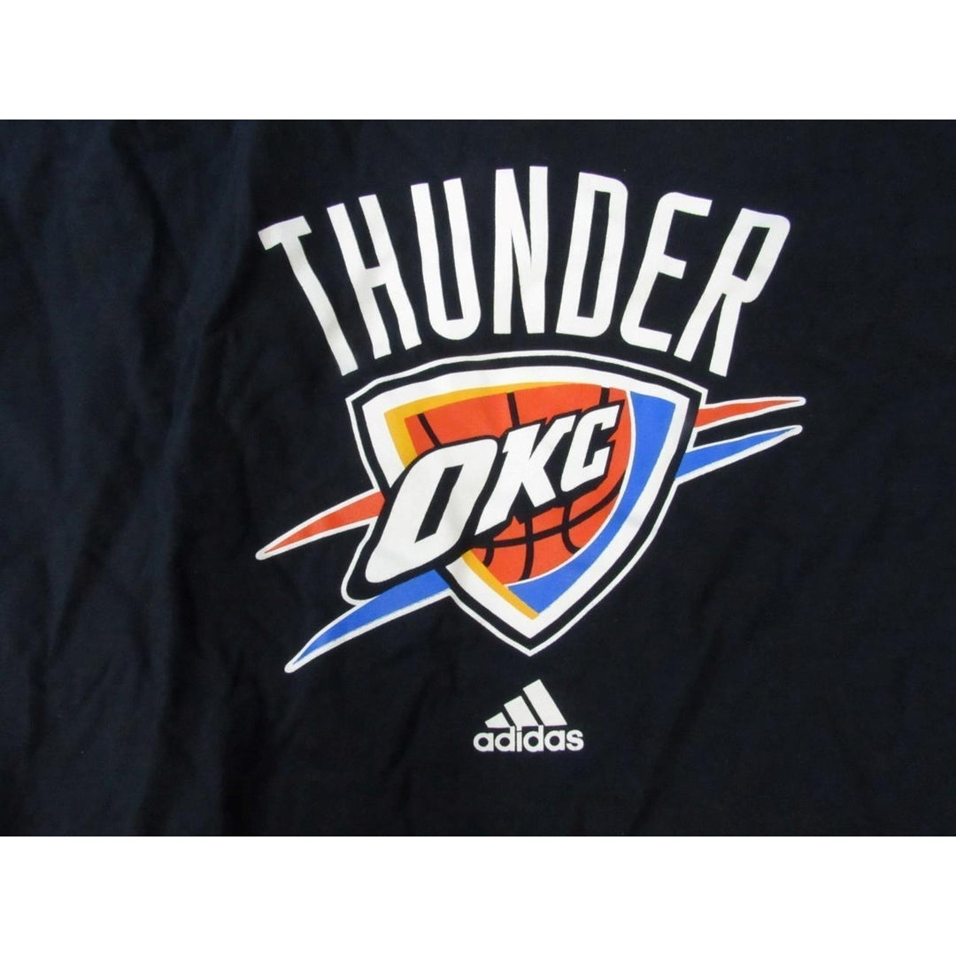 Oklahoma City Thunder Mens Size 2XL Blue Adidas Long Sleeved Shirt Image 3