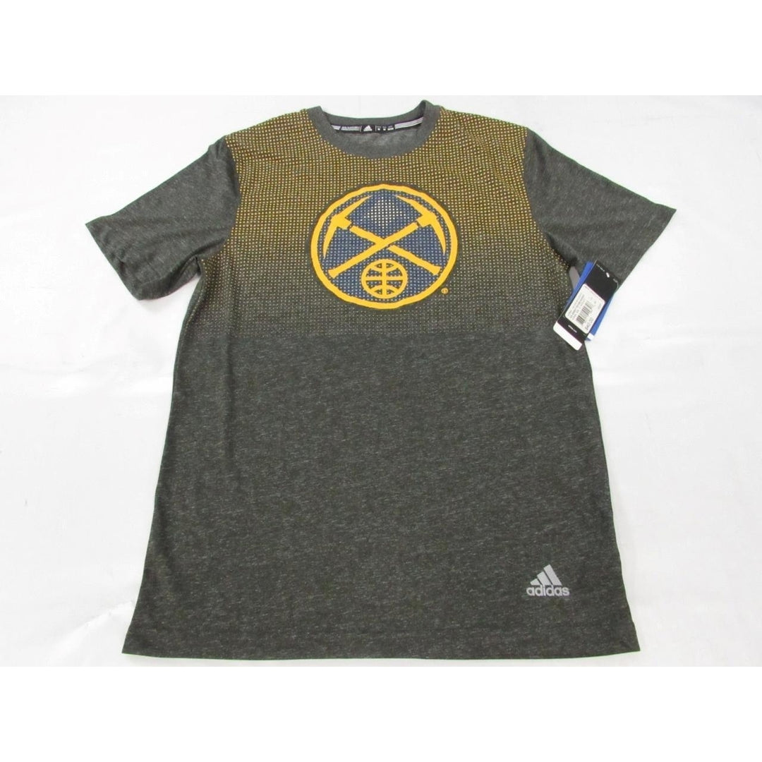 Denver Nuggets Mens Size M Gray Adidas Climalite Shirt w/ Textured Print 40 Image 1