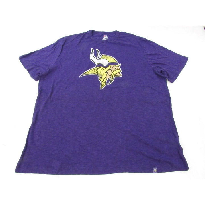 Minnesota Vikings Mens Size 2XL Purple Majestic Shirt w/ Distressed Print Image 1