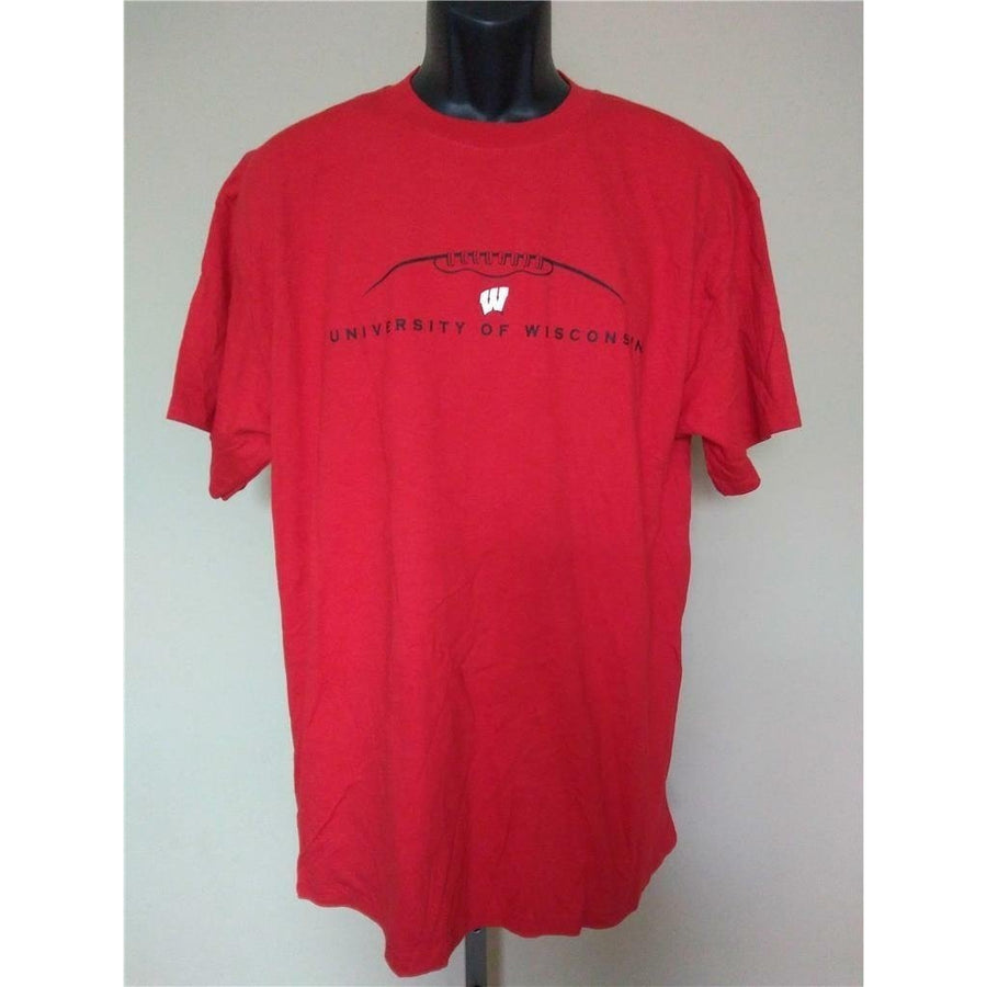 University Of Wisconsin Badgers Mens Size L Large Red Shirt Image 1