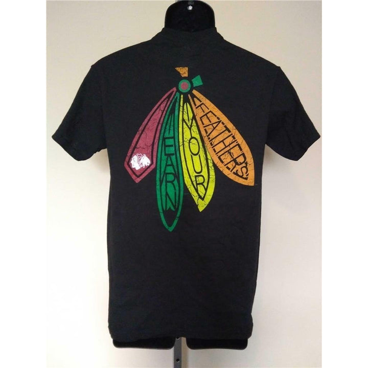 Chicago Blackhawks "Earn Your Feathers" Mens Size S Black Majestic Shirt Image 3