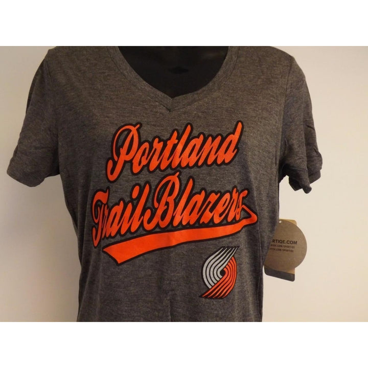 Portland Trail Blazers Womens Size M Medium Shirt MSRP 33 Image 2