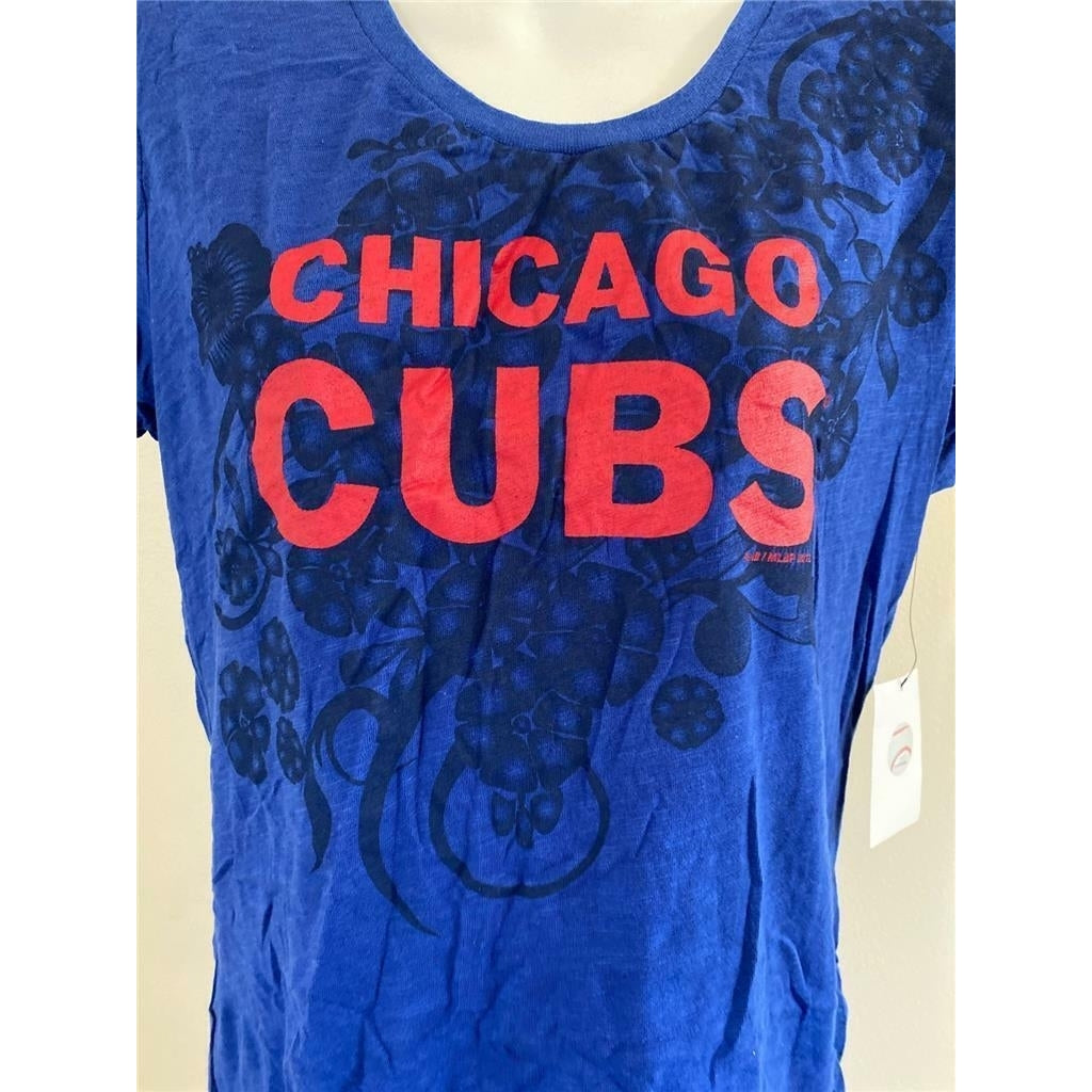 Chicago Cubs Girls Womens Size XL Blue Shirt Image 3