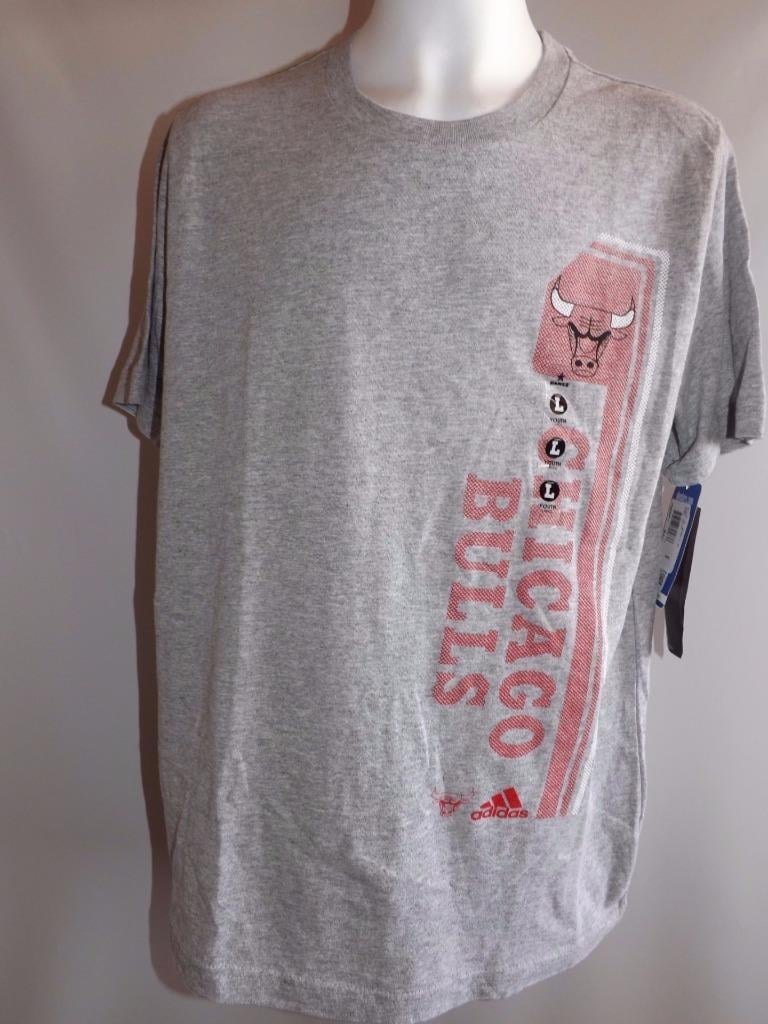 Chicago Bulls Youth Size L Large 14/16 Gray Adidas Shirt MSRP 20 Image 1