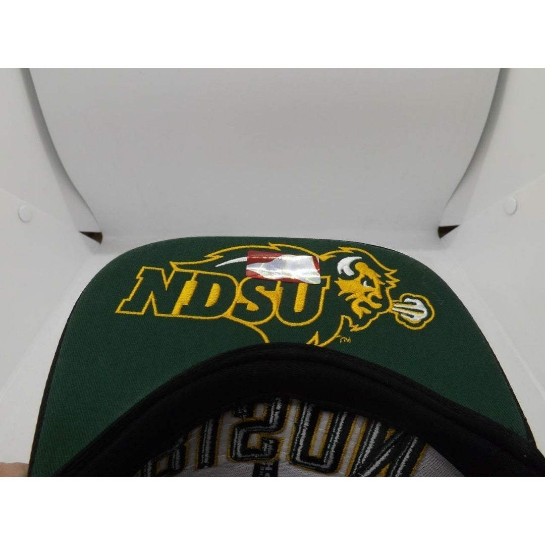 North Dakota State University Bison Mens Flatbrim Adjustable OSFA Hat Image 4