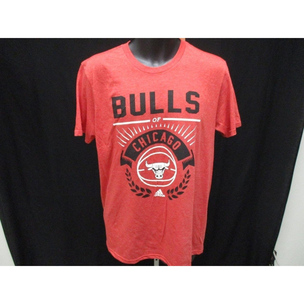 Chicago Bulls Mens Size M Medium Red Adidas Shirt MSRP 30 Image 2