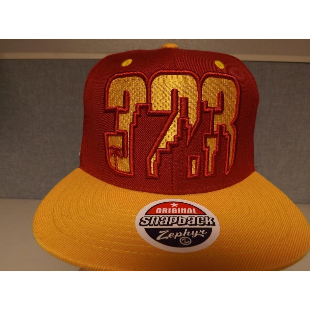 LA California "323" Area Code Flatbrim Size OSFA Snapback Flatbrim Hat 27 Image 3