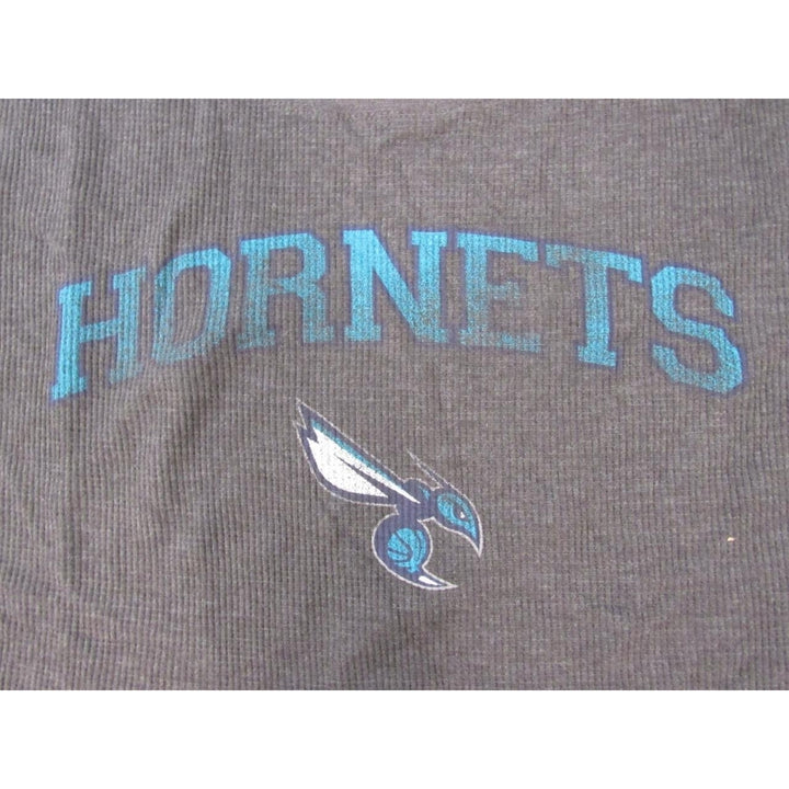 Charlotte Hornets Mens Size 5XL Gray Majestic Distressed Long Sleeve Shirt Image 3