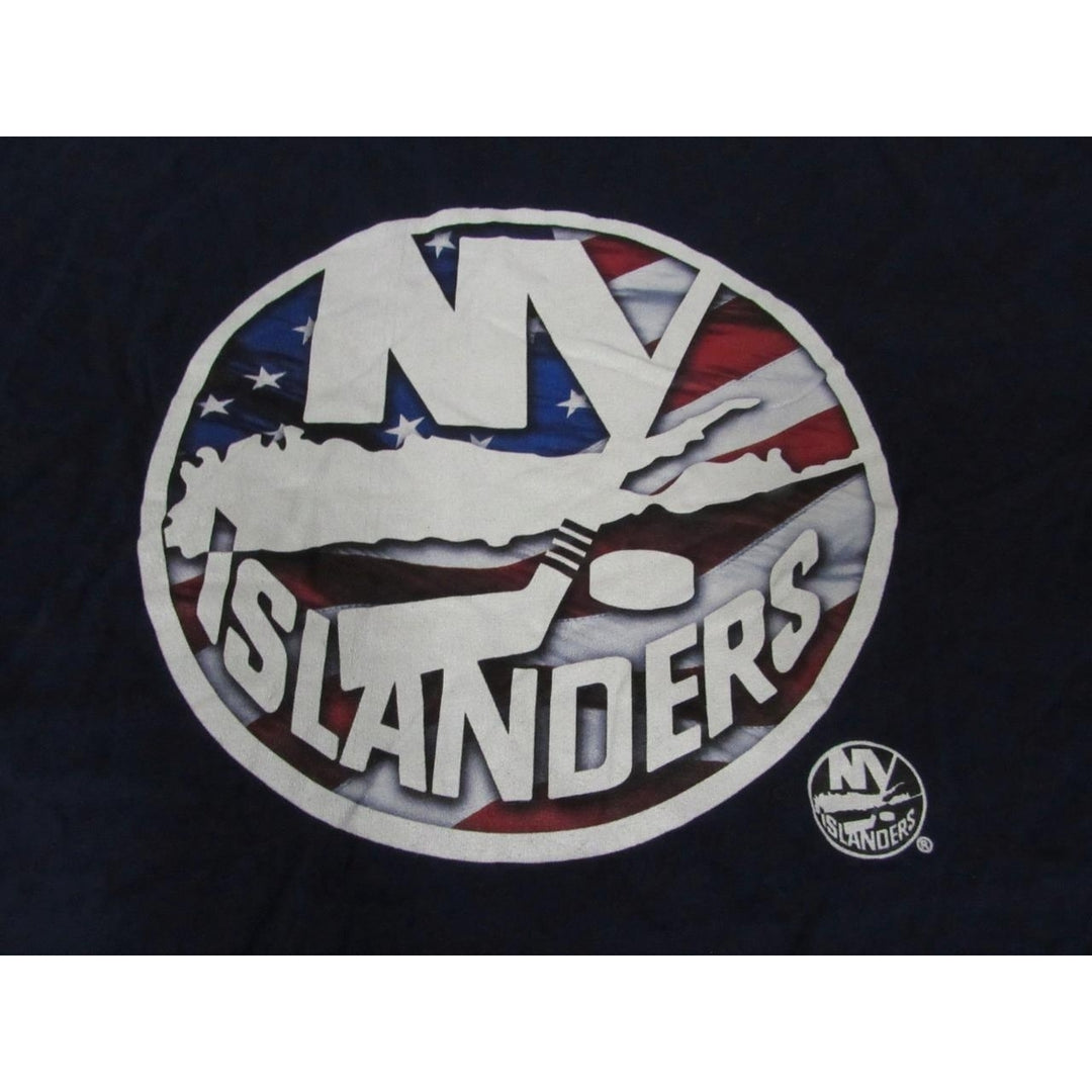 Patriotic York Islanders Mens Size XL Blue T-Shirt Image 2