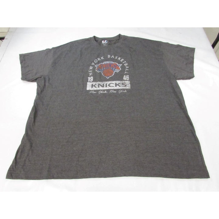 York Knicks 1946 Mens Size 5XL 5XLarge Majestic Gray Shirt Image 1