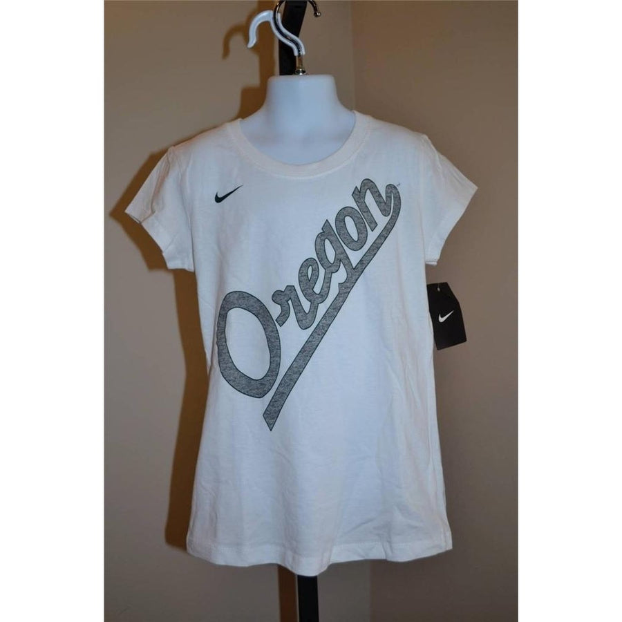 - Oregon State Beavers GIRLS YOUTH SMALL (S) white SHIRT by Nike Image 1