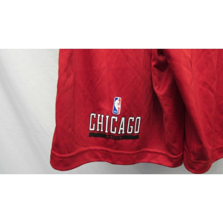 Chicago Bulls Mens Size S Small Adidas Red Basketball Shorts Image 4