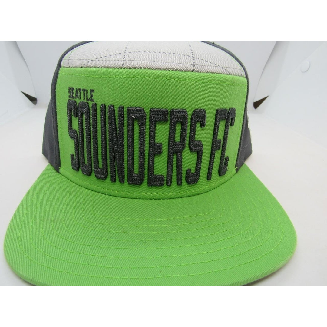 Seattle Sounders FC Adidas Mens Size OSFA Flat Brim Snapback Hat 26 Image 2