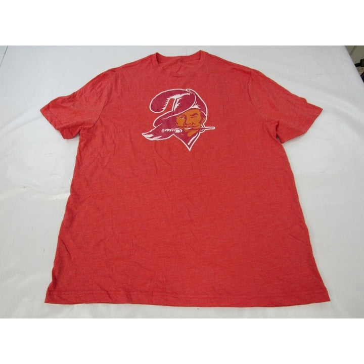 Tampa Bay Buccaneers Mens Size XL XLarge Heathered Red Shirt Image 1