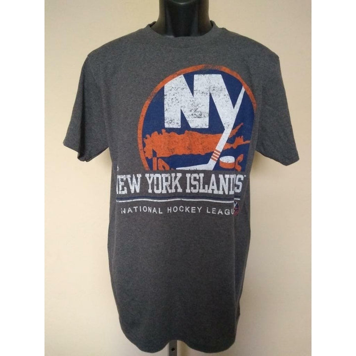 - York Islanders Youth Size XL Gray Majestic Shirt Image 1