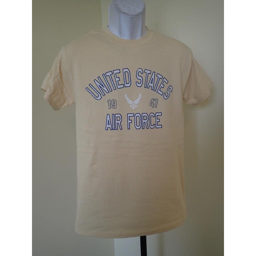 - UNITED STATES AIR FORCE mens SMALL (S) tan T-shirt Image 1