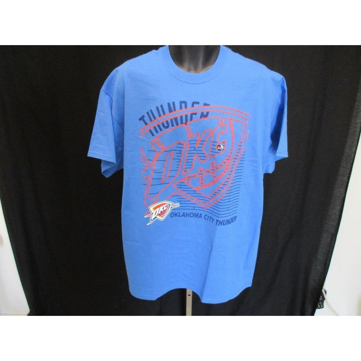 Oklahoma Thunder Mens Size M Medium Blue Shirt MSRP 22 Image 2