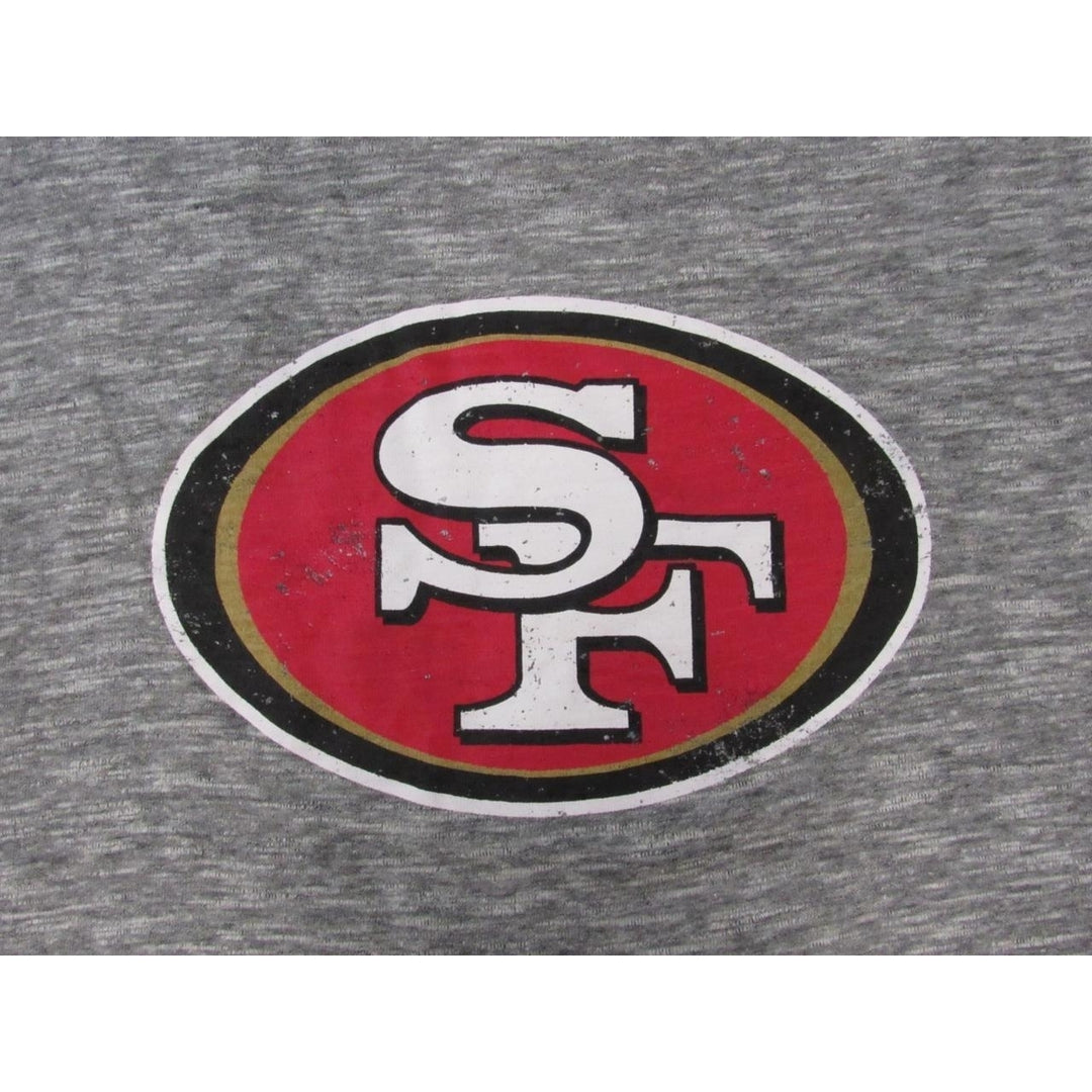 San Francisco 49ers Mens Size 2XL Gray Majestic Shirt w/ Distress Print Image 3