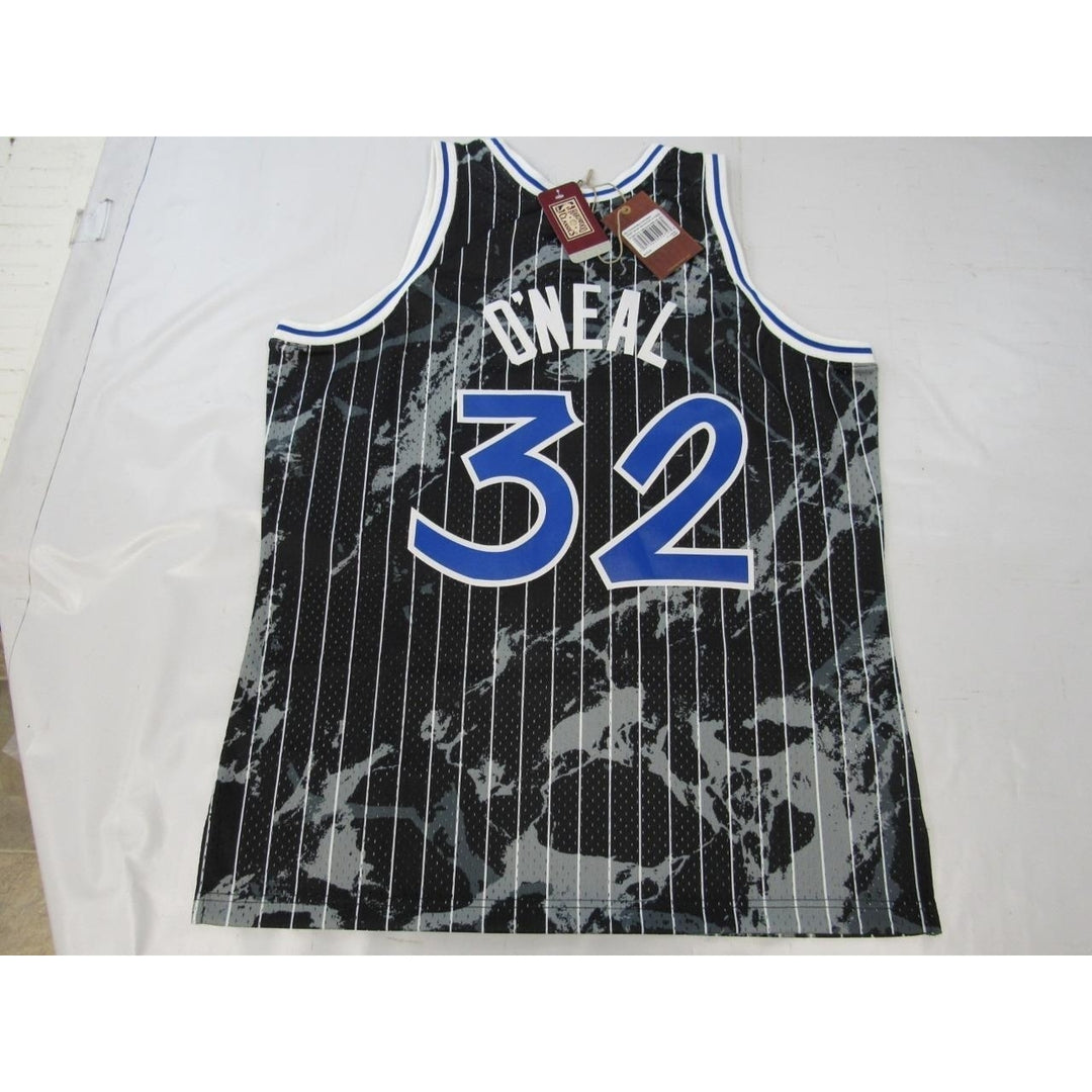 1994-95 Shaquille ONeal Magic Mens XL Mitchell and Ness Swingman Jersey 155 Image 4