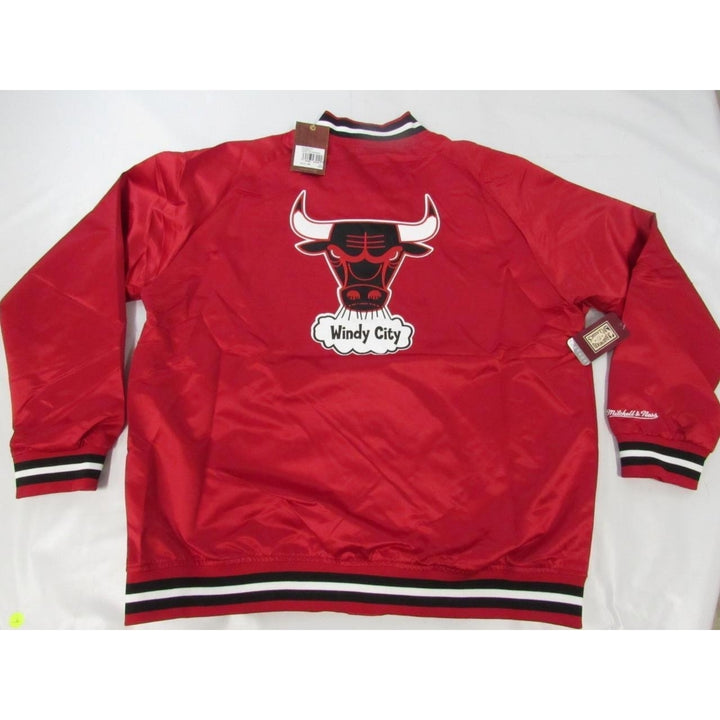 Chicago Bulls Mens 3XL Mitchell and Ness Satin Button Snap Red Jacket 125 Image 6