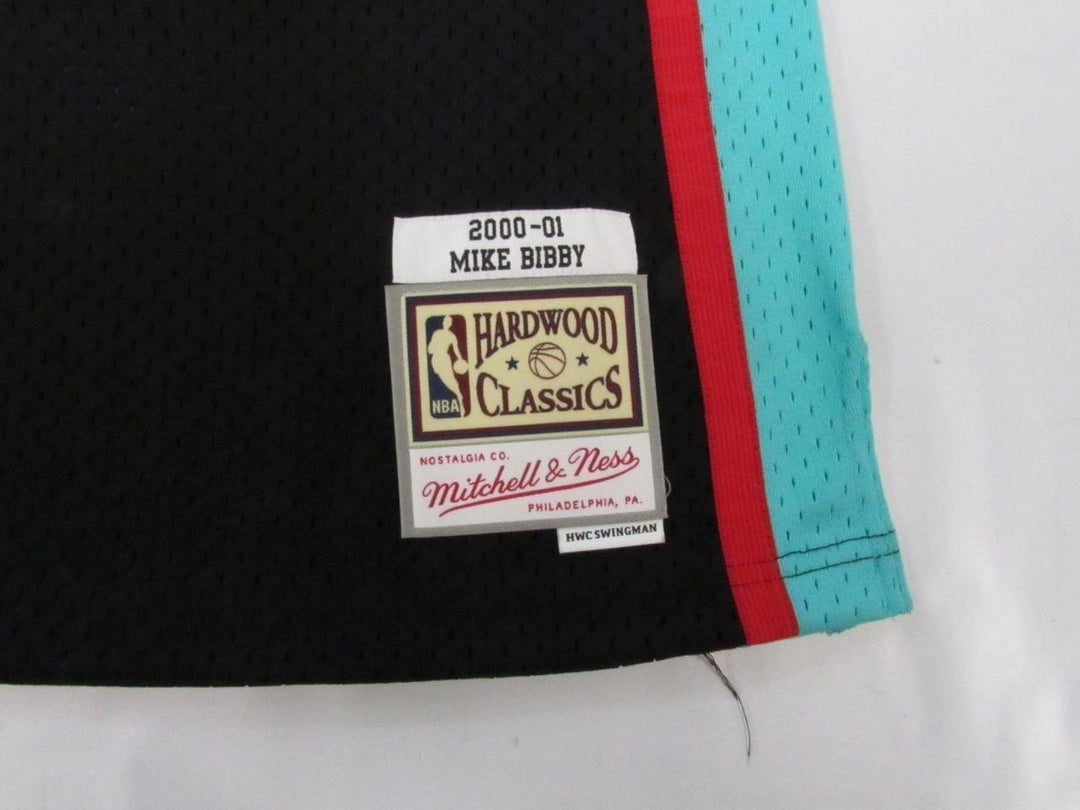 2000-01 Mike Bibby 10 Grizzlies Mens S Mitchell and Ness Swingman Jersey 130 Image 3