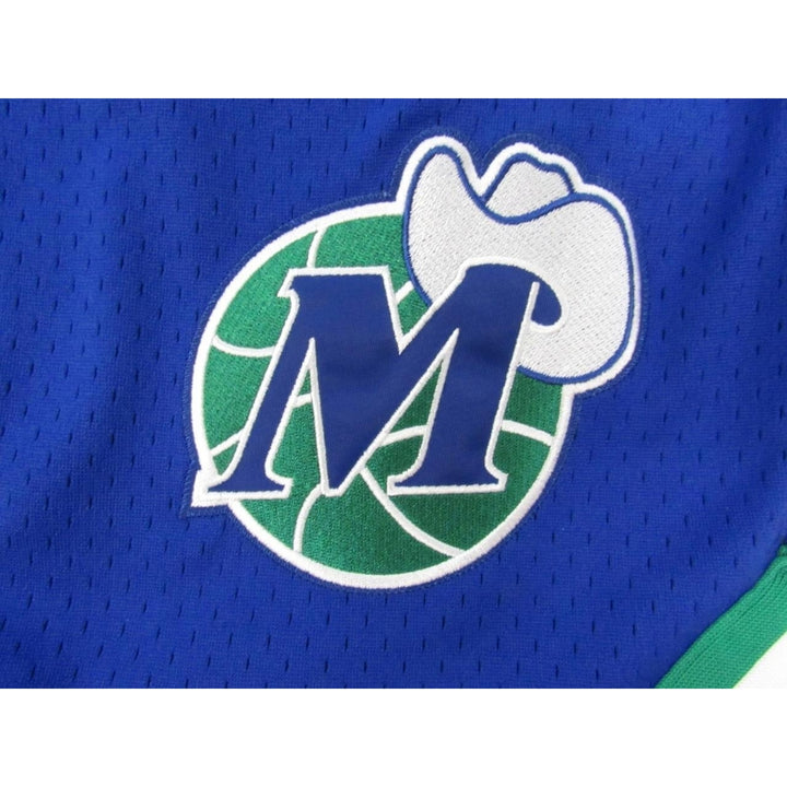 98-99 Dallas Mavericks Mens Size 44 L Mitchell and Ness Authentic Game Shorts 125 Image 4