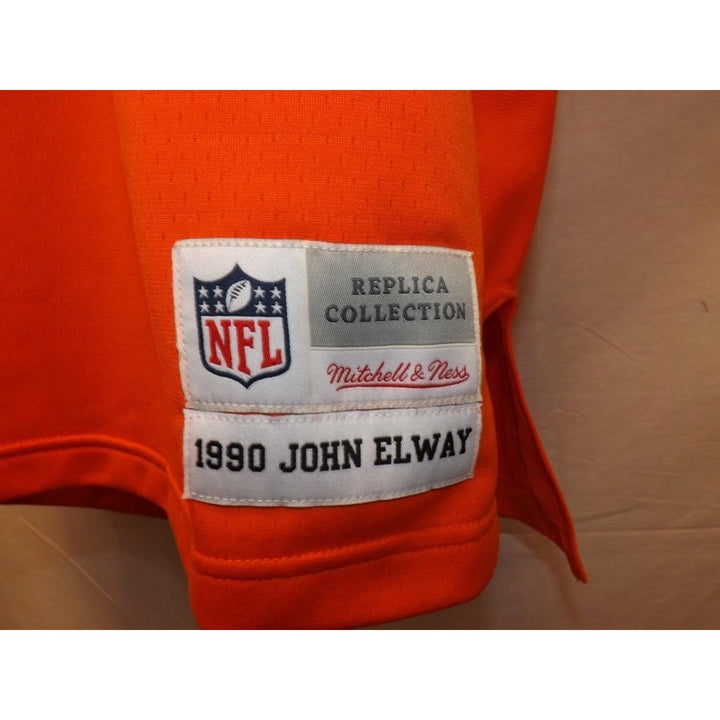 1990 John Elway 7 Broncos Mens M (40) Mitchell and Ness Legacy Orange Jersey 150 Image 4