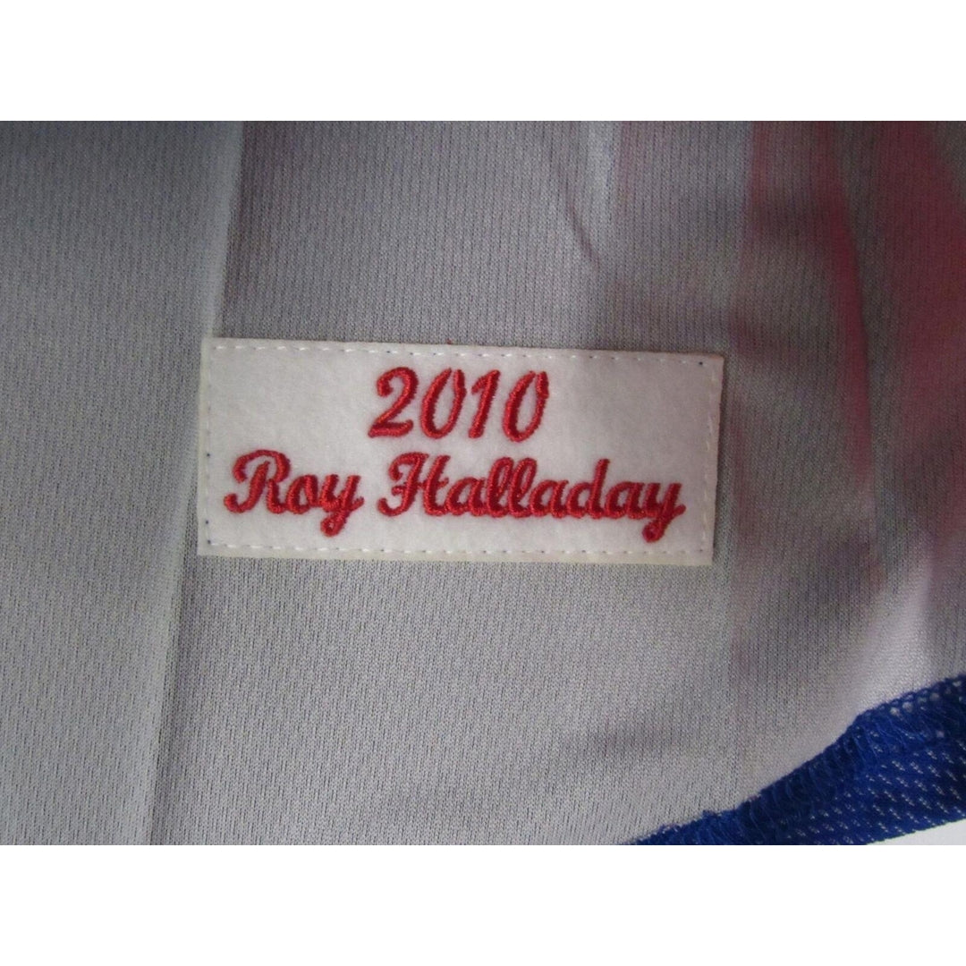 2010 Roy Halladay 34 Phillies Mens L Mitchell and Ness Authentic BP Jersey 100 Image 2